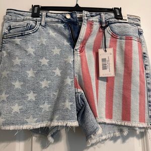 Judy Blue American Flag shorts. NWT size XL.